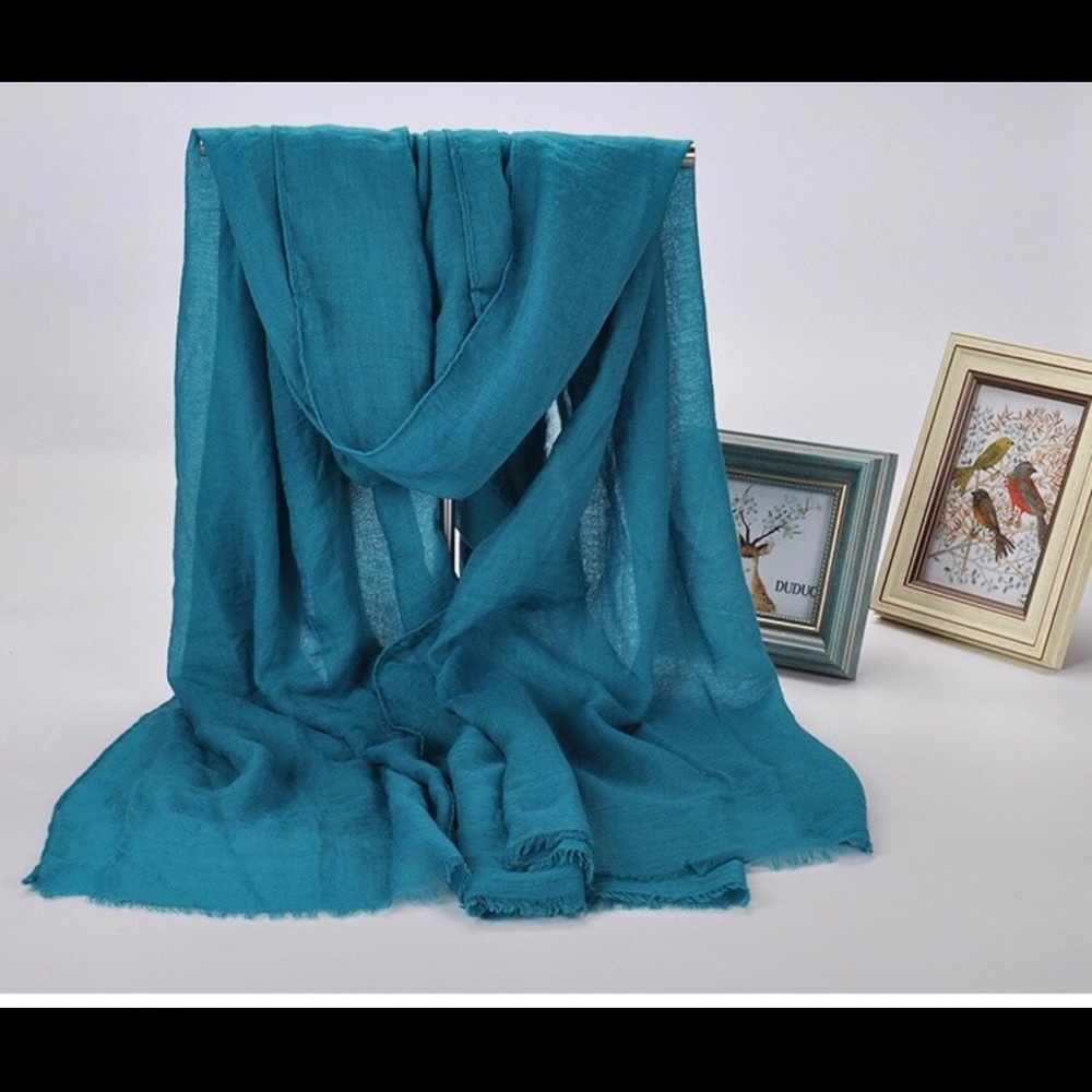 SCARF/HIJAB - Picture 3 of 4
